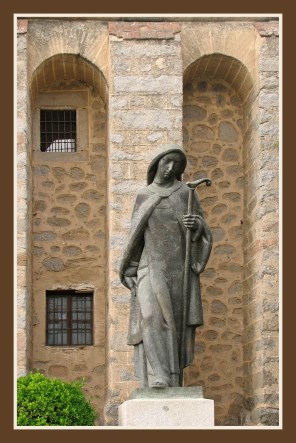 아빌라의 성녀 데레사_photo by Lawrence OP_at the outside of the Monastery of the Incarnation in Avila_Spain.jpg